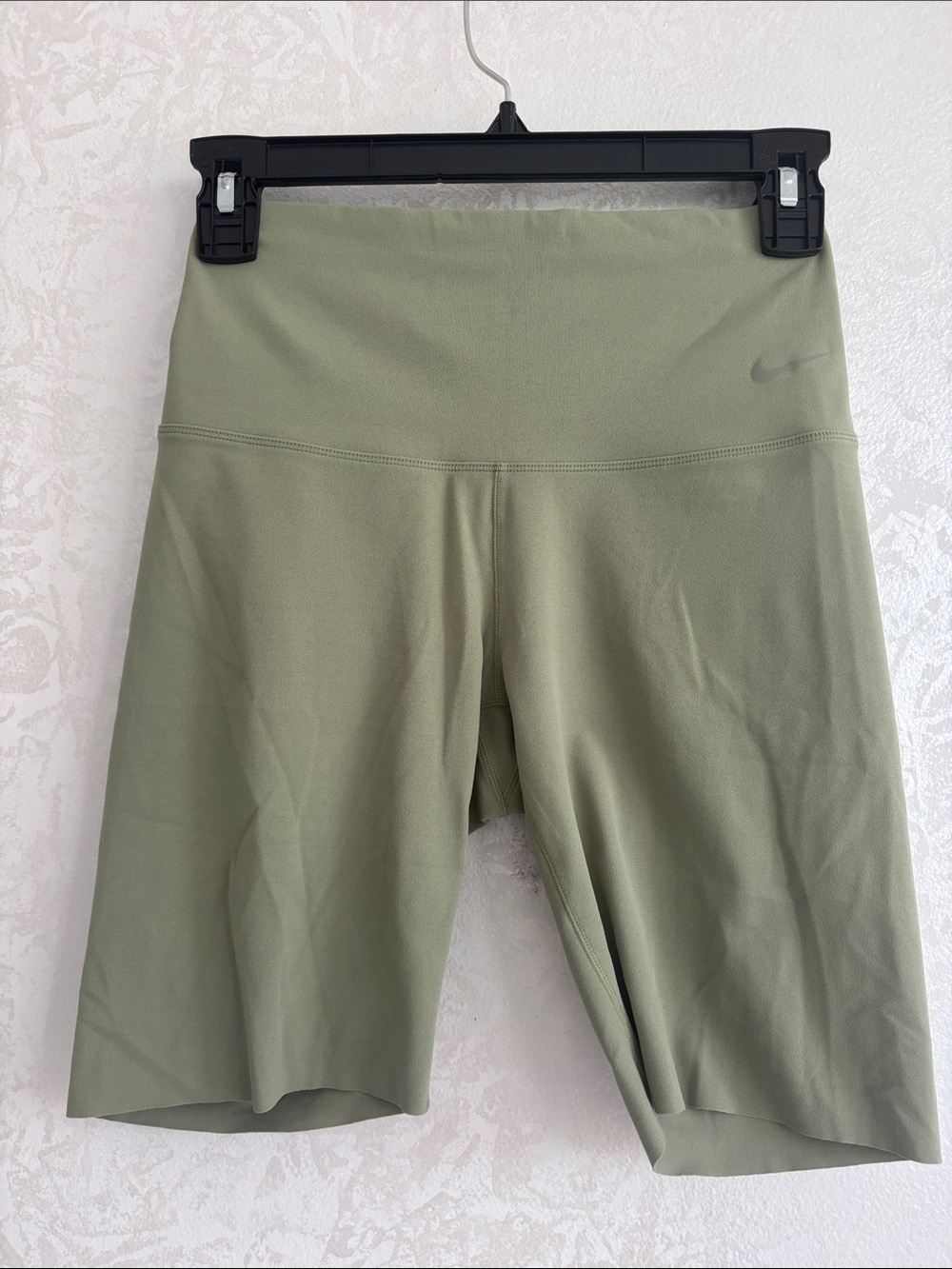 Nike Zenvy Women's High-Waisted 5" Biker Shorts in Green SP